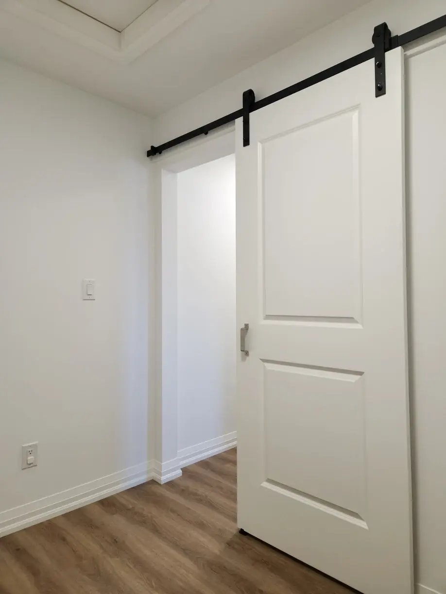 spacious-1-bedroom-rental-welland (27)